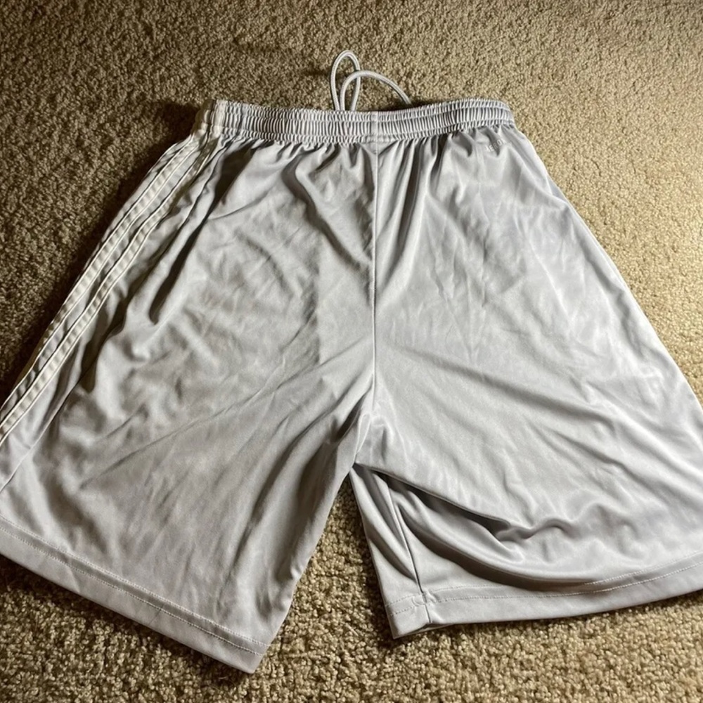 Men’s Athletic Aeroready Adidas Soccer Shorts Size Small Gray - Picture 2 of 8